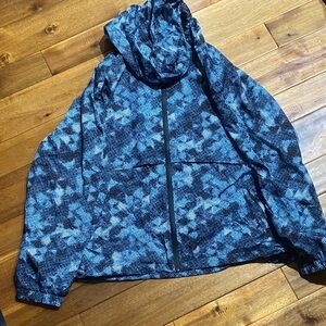 TRAJ3CTORY Windbreaker